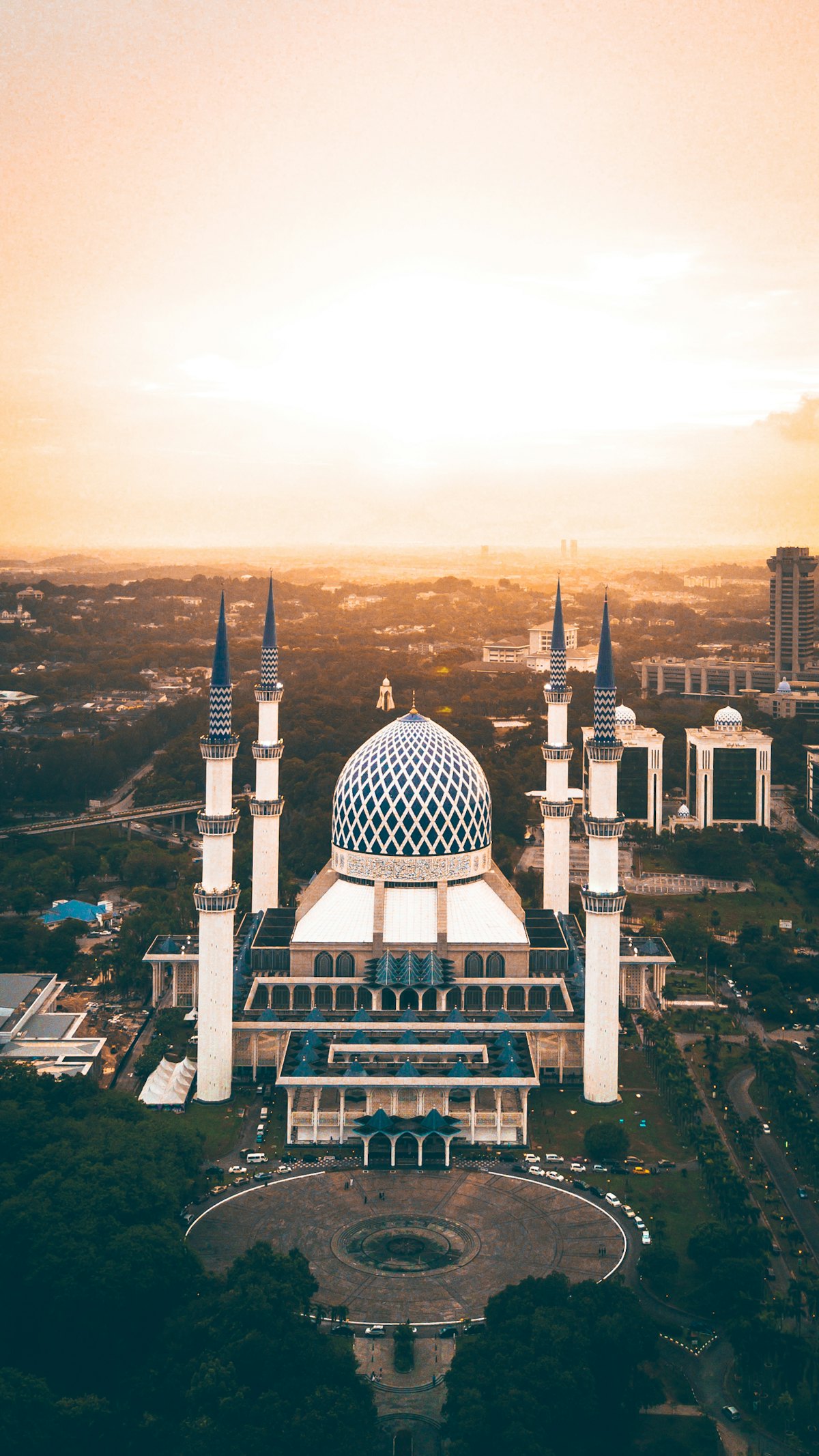 Umrah, Hajj and international travel destinations
